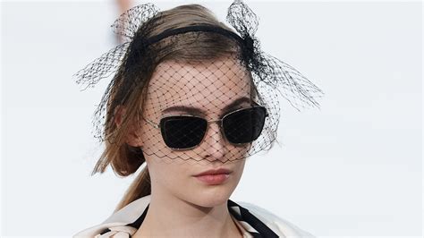 chanel sunglass 2020|Chanel Eyewear: gli occhiali di tendenza per la  .